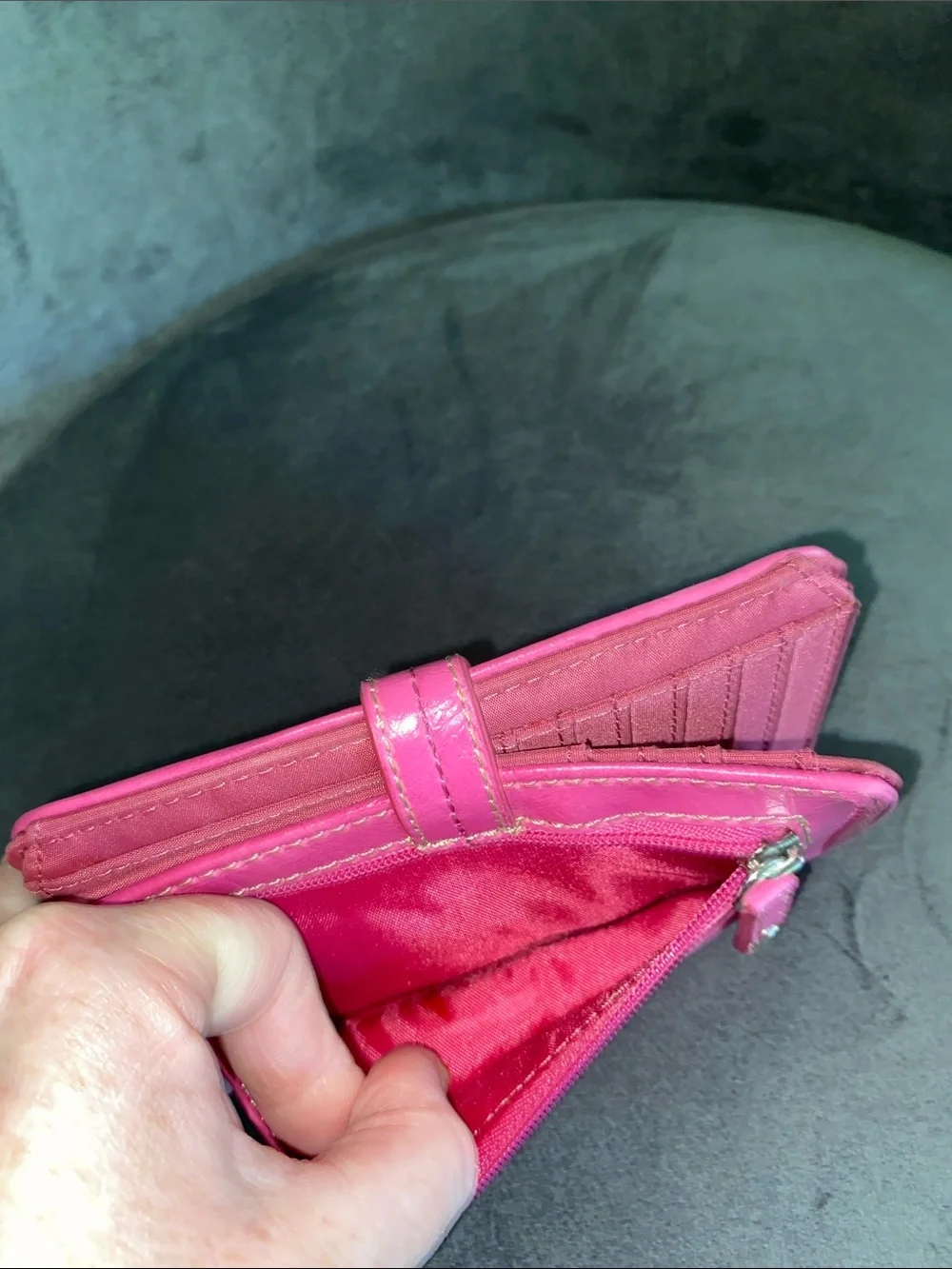 Vintage Relic by Fossil Pink Leather Butterfly Appliqué Bifold Wallet Y2K